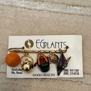 EGplants Good Health Charm Bracelet 2.5 inch
Never worn- Hawaiian and Japanese